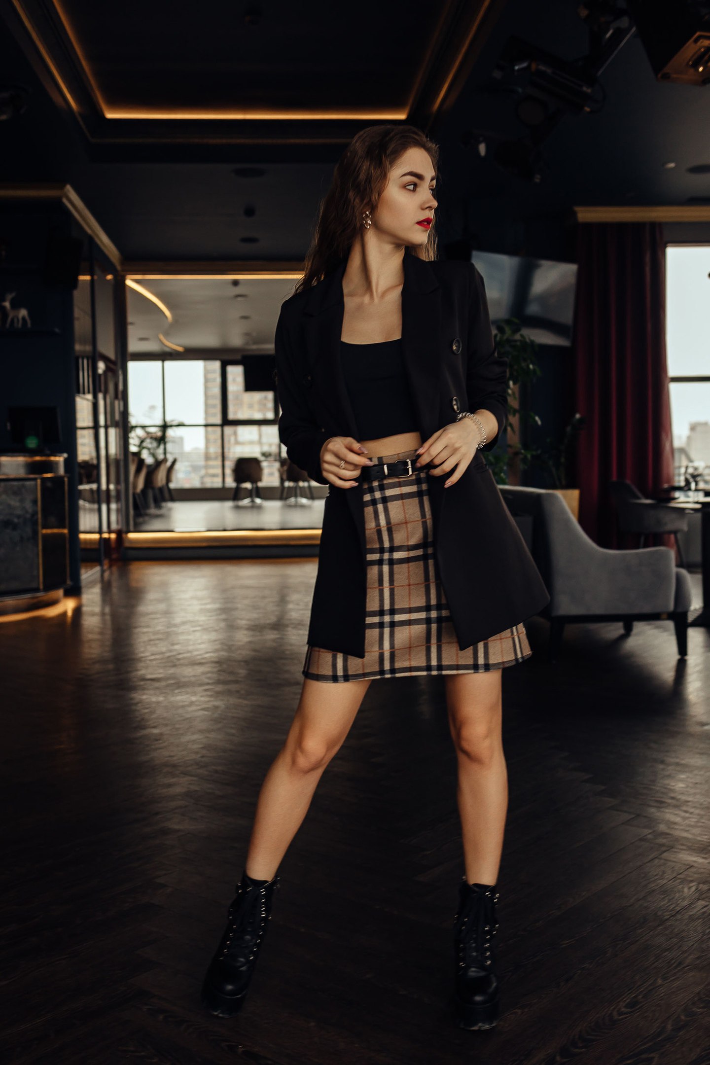 "Седьмое небо", ул.Мельникайте, 103а