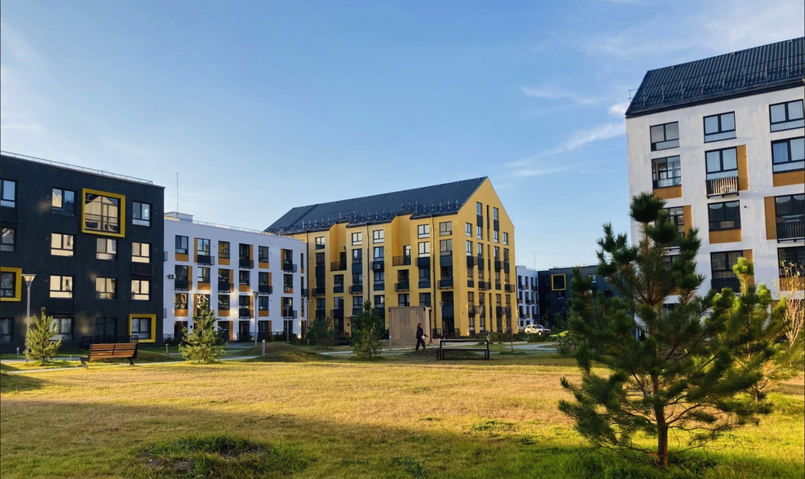 жк Биография