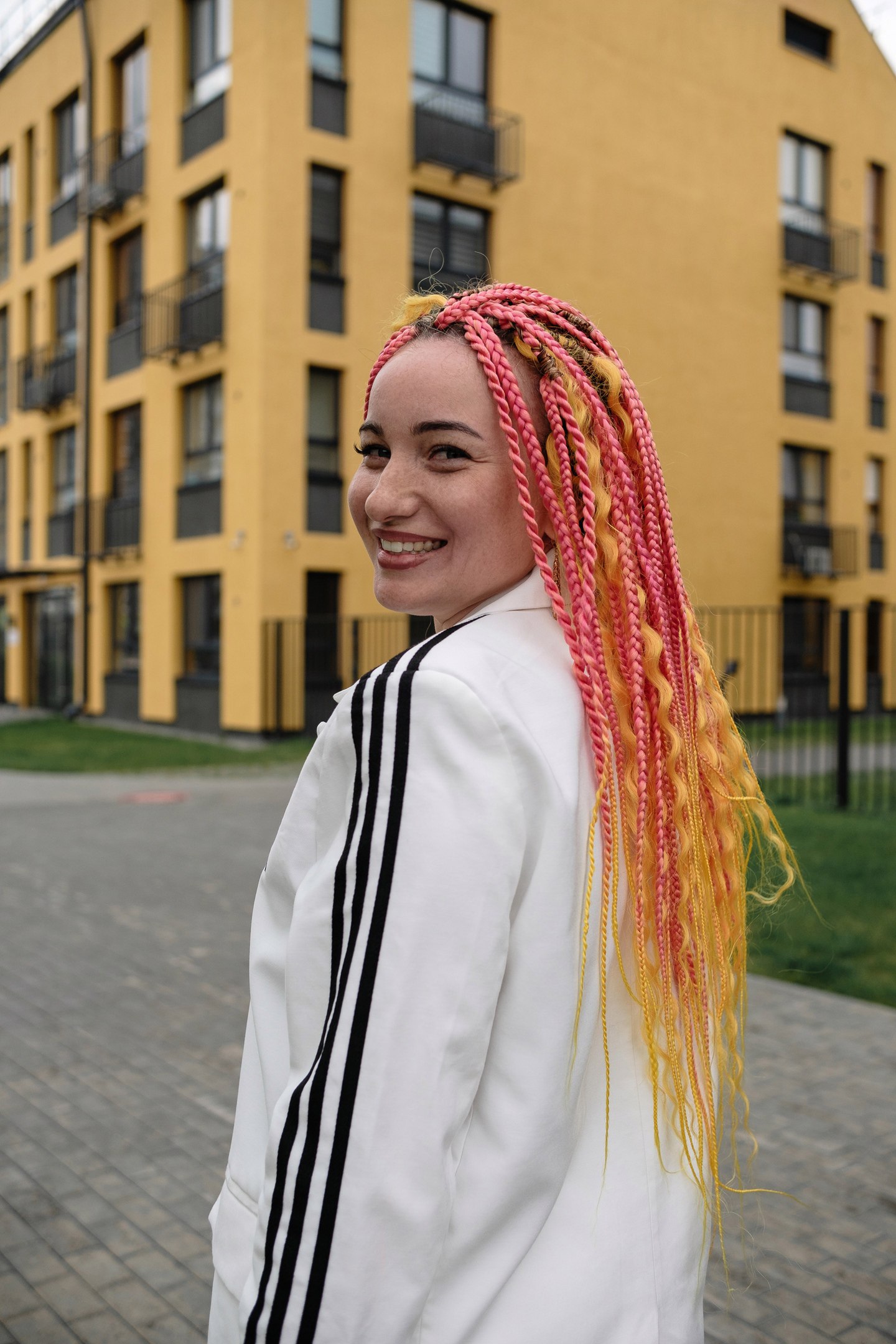 жк Биография