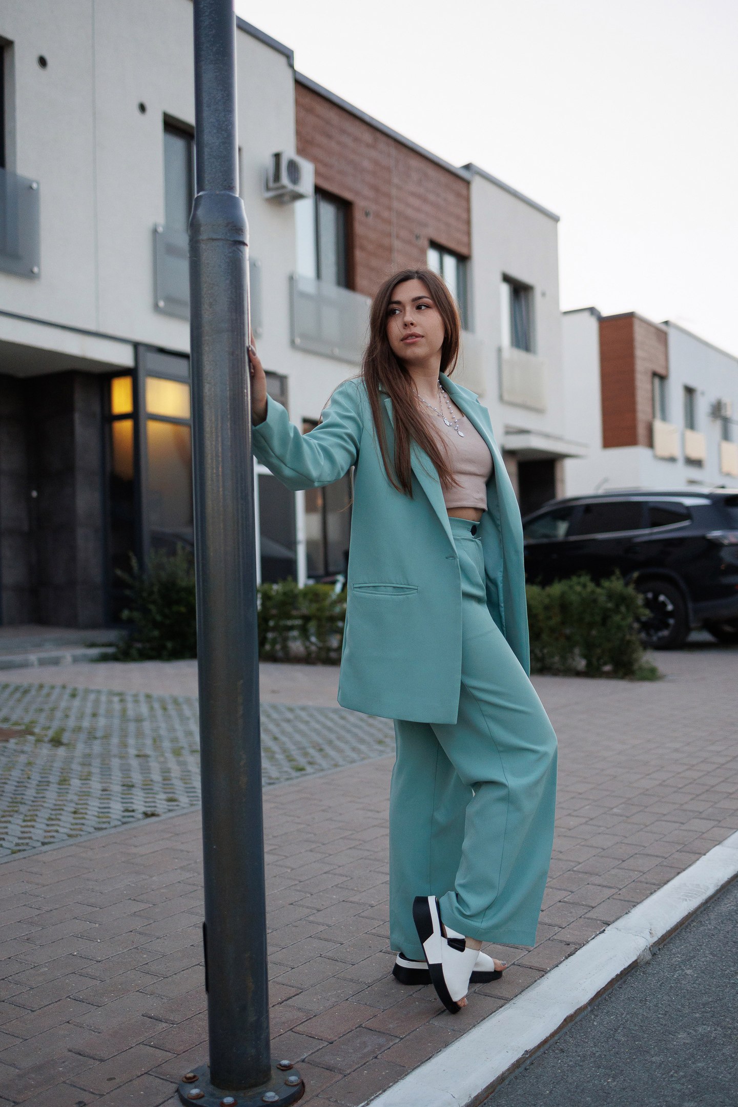 жк Биография