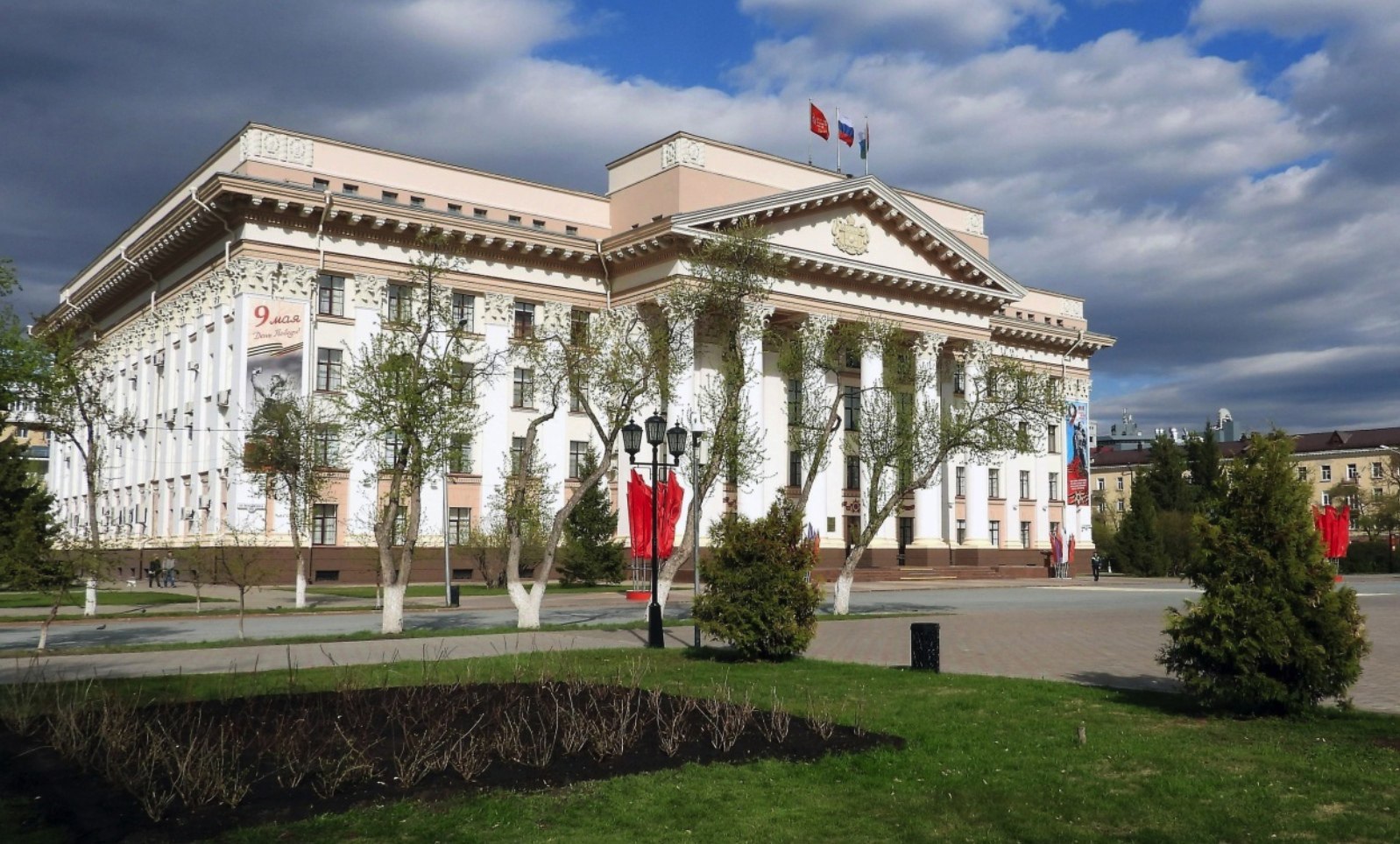 Правительство Тюменской области