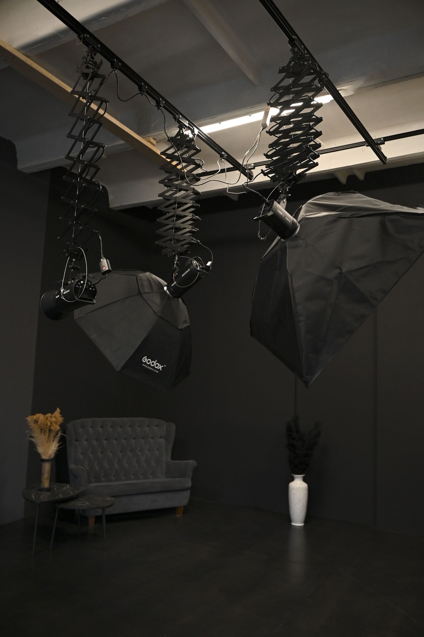 Фотостудия "Фотостудия ЧЁРНО/БЕЛАЯ"