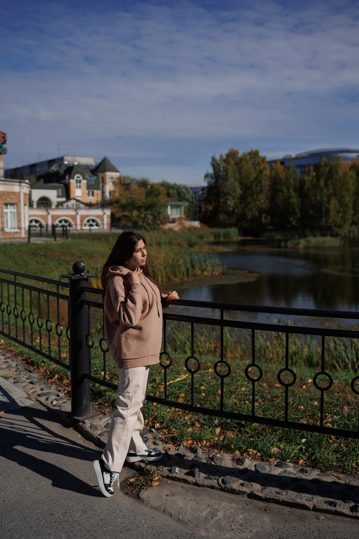 Обводненный карьер Школьный (рядом с Грин Хаусом)