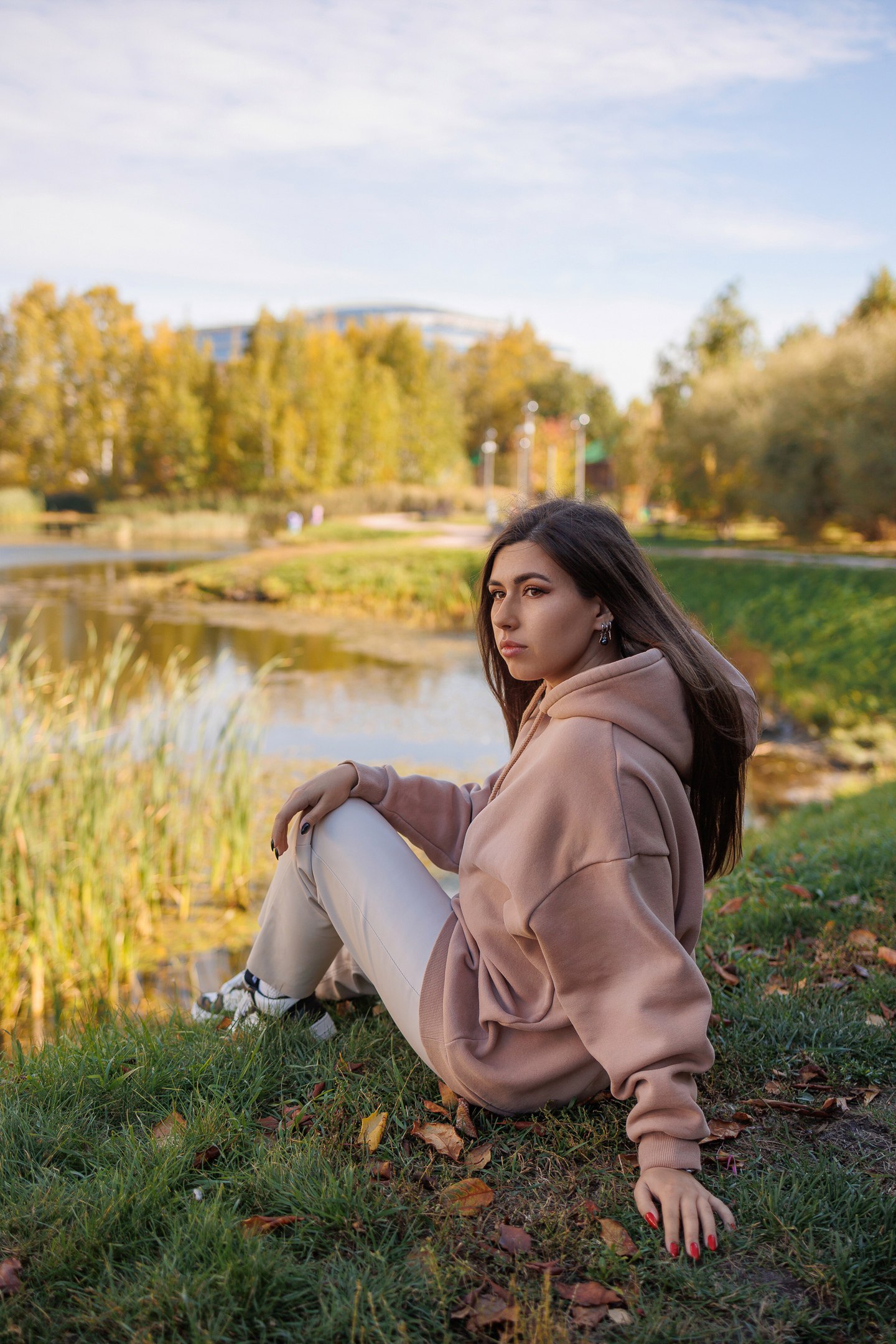 Обводненный карьер Школьный (рядом с Грин Хаусом)